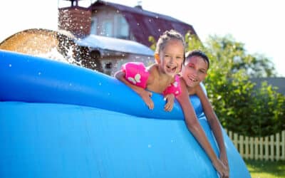 3 accessoires indispensables pour optimiser votre piscine hors-sol